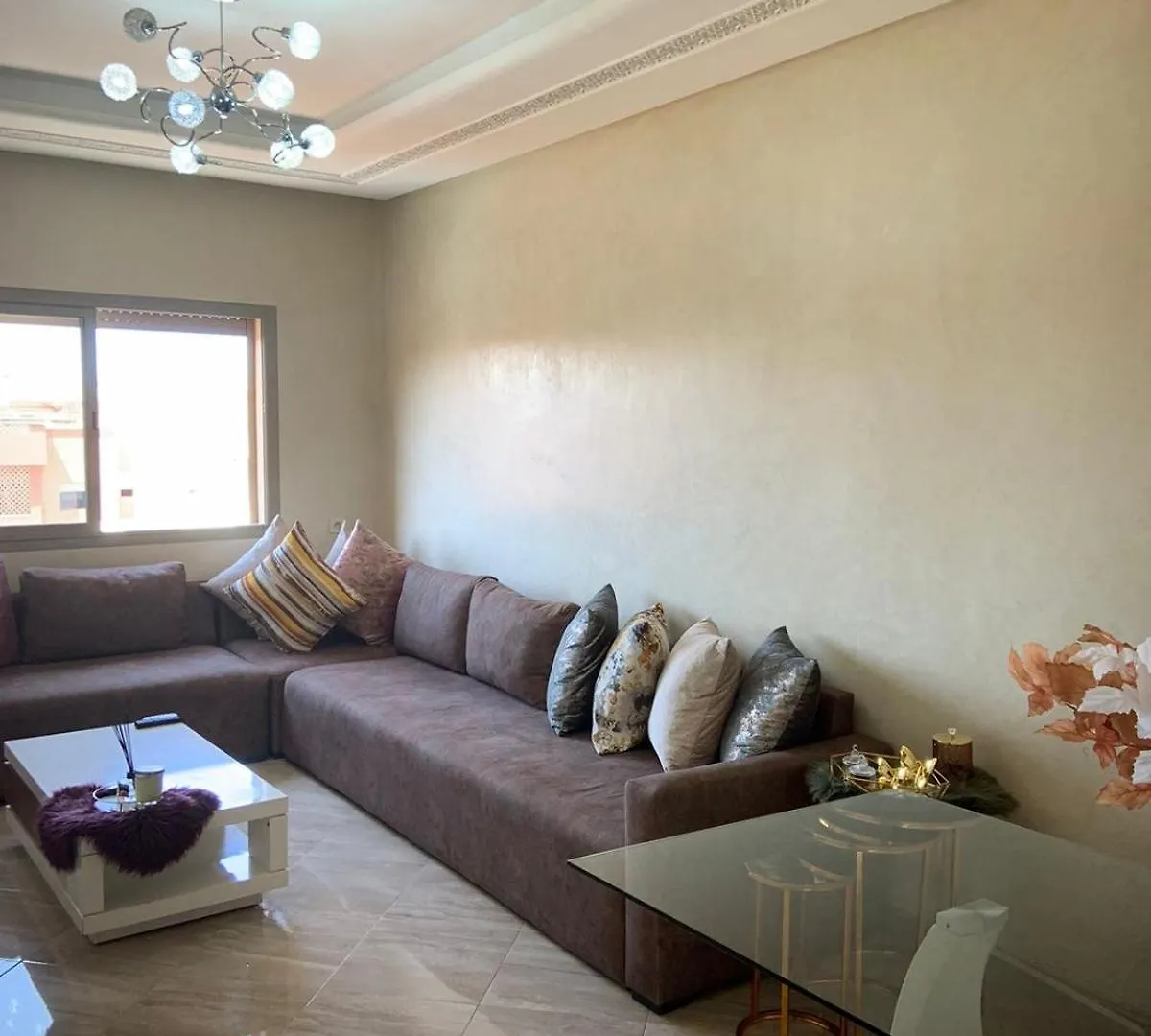 Superbe Appartement En Residence Avec Piscine Marrakesh 0*,